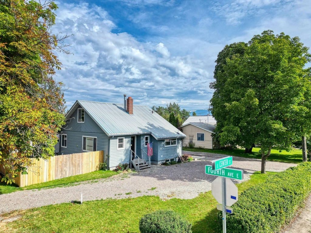 403 E Center St, Kalispell