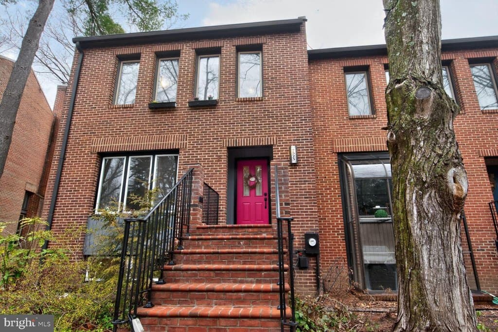 7523 Bradley Blvd, Bethesda