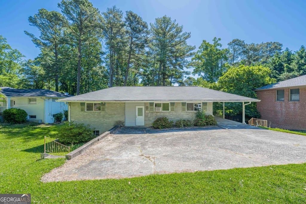 1502 N Druid Hills Rd NE, Brookhaven