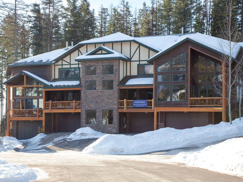 311 Wood Run Dr Apt B, Whitefish