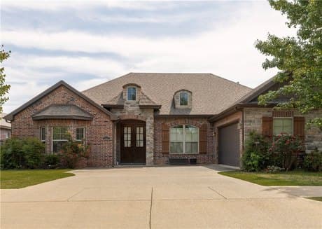 5807 SW Knotty Pine Rd