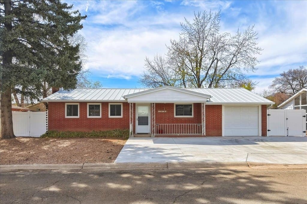 1211 7th St, Los Alamos