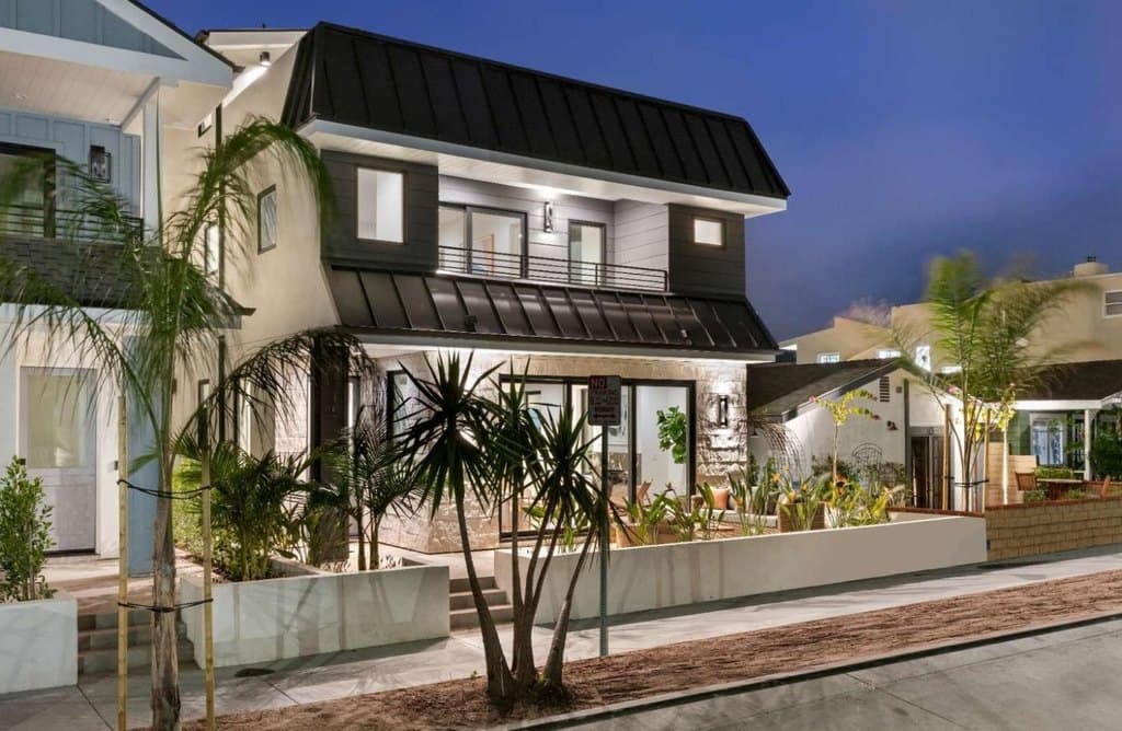 315 E Bay Ave, Newport Beach