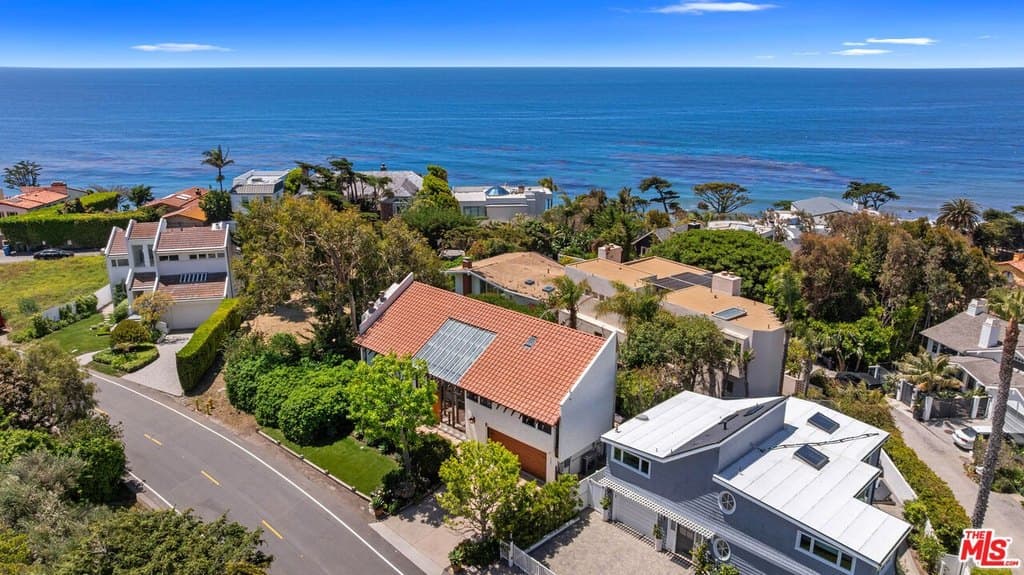 31830 Broad Beach Rd, Malibu