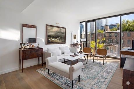 21-45 44th Dr Unit 3M