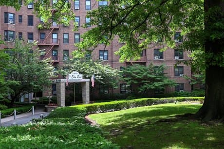 84-01 Main St Unit 410