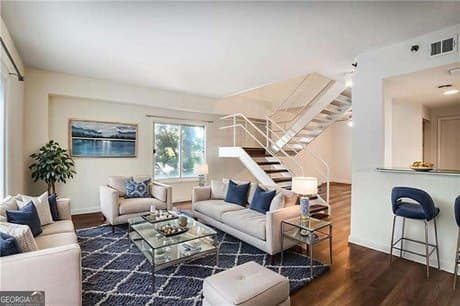 587 Virginia Ave NE Apt 315