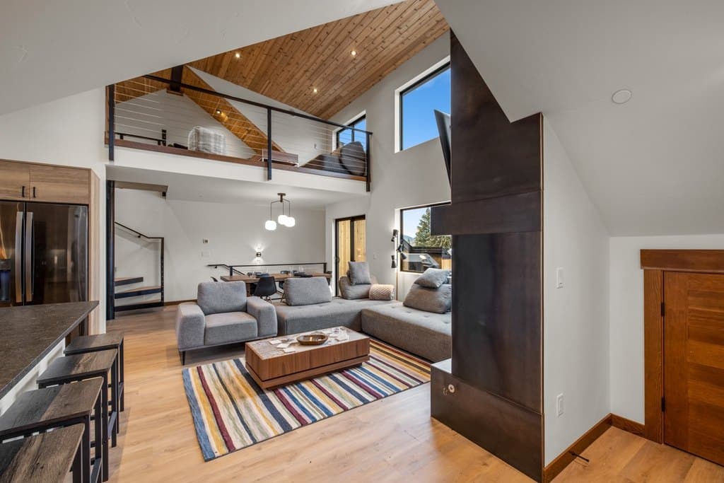 104 Obrien Ave Unit A, Whitefish