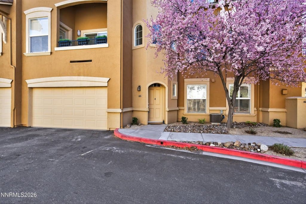 17000 Wedge Pkwy Unit 425, Reno