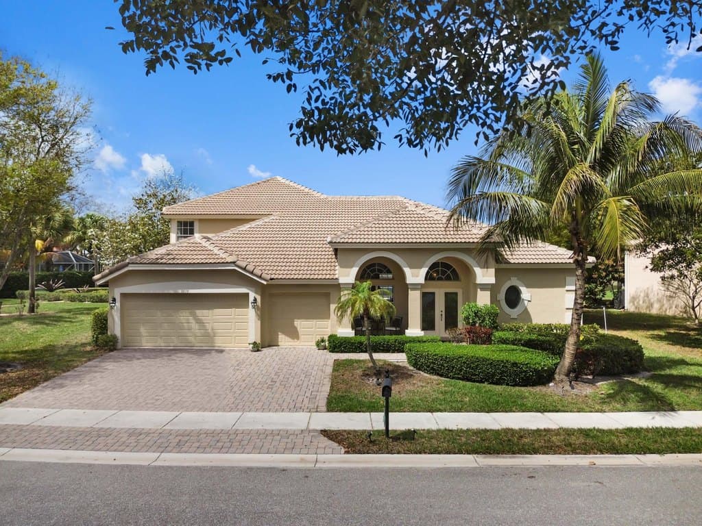 3638 E Hamilton Ky, West Palm Beach