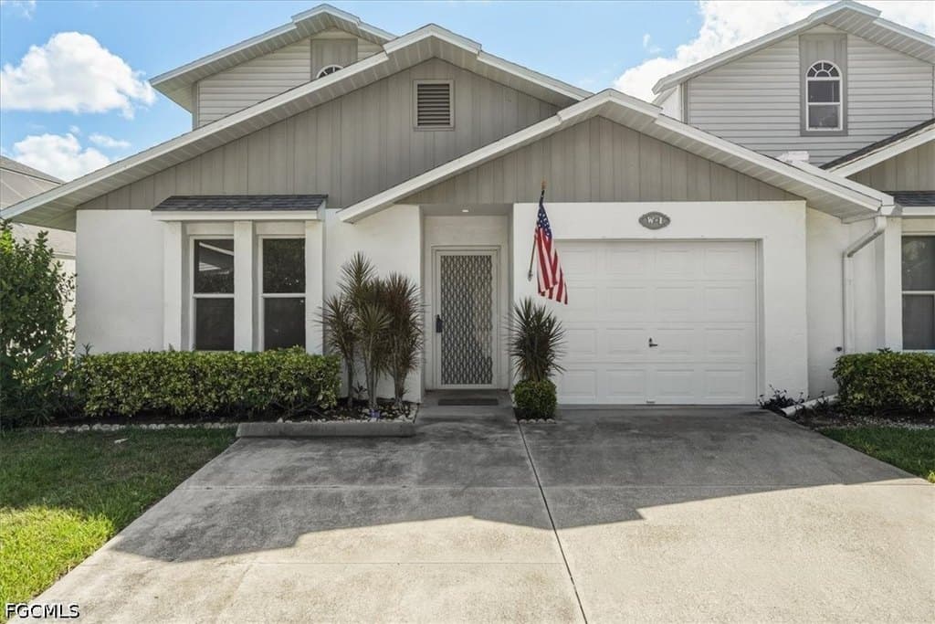 13730 Downing Ln Apt W1, Fort Myers