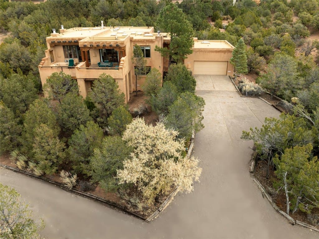 860 Camino Chaco, Santa Fe