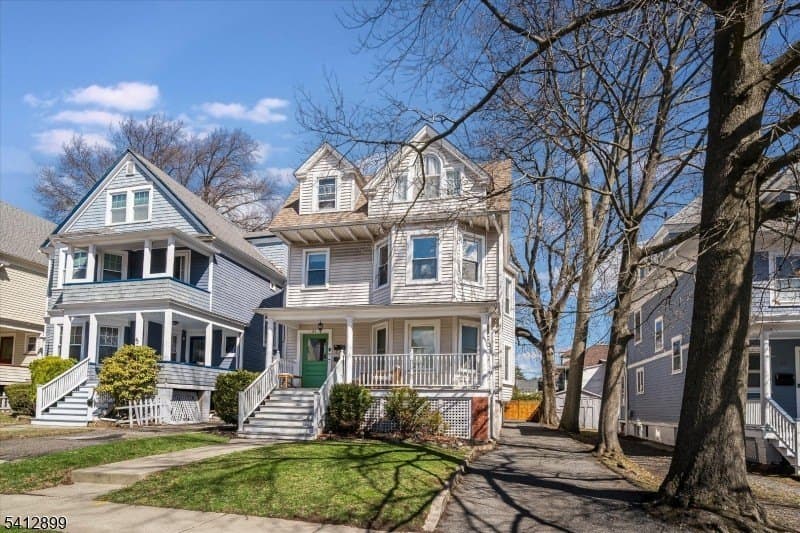 41 Montague Pl Apt 2, Montclair