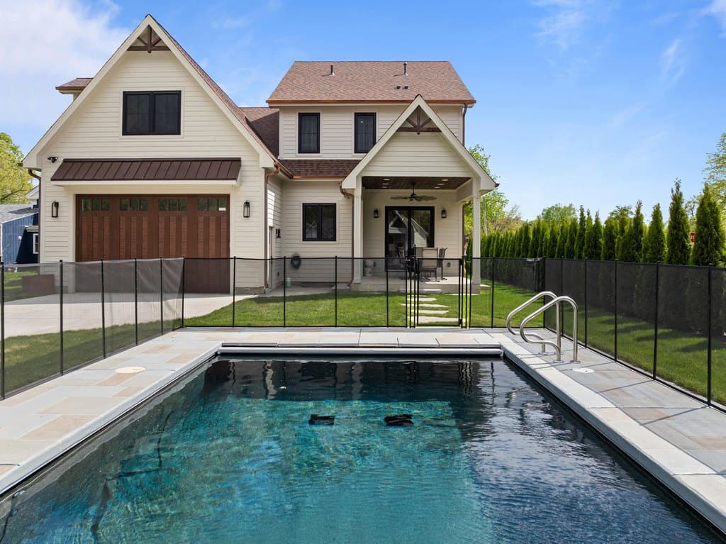 833 Wisconsin St, Lake Geneva