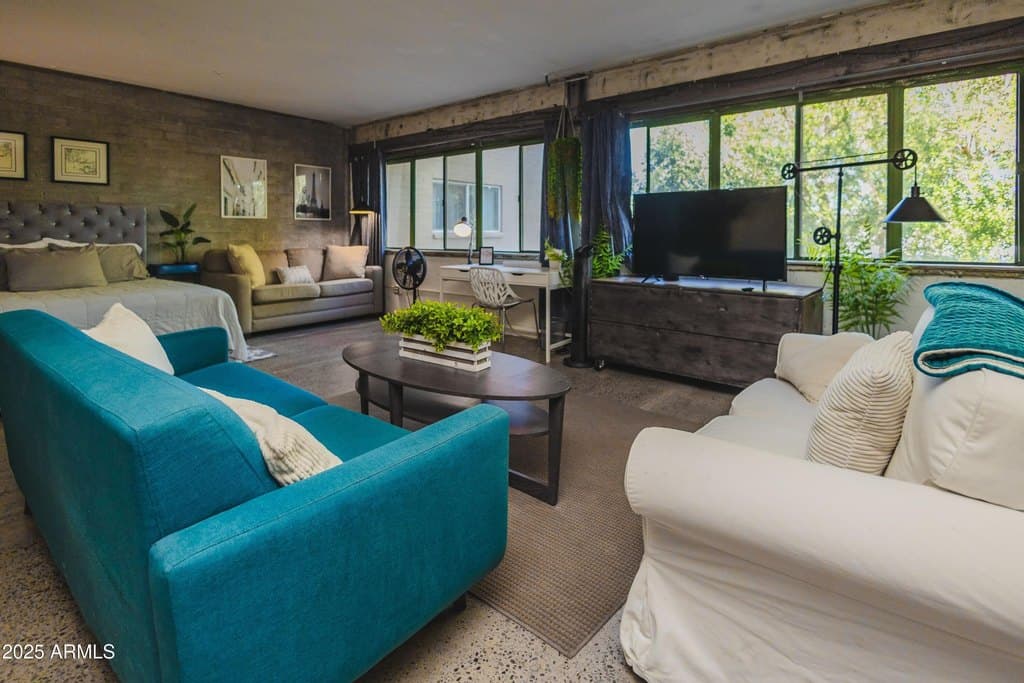 353 E Thomas Rd Unit C307