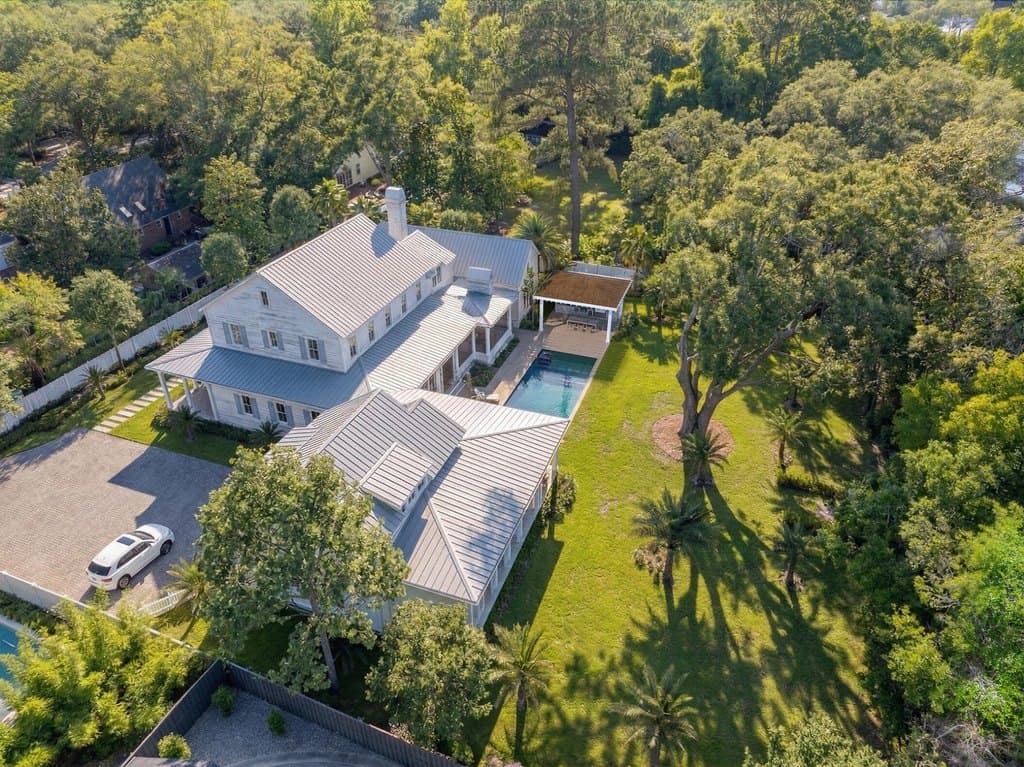 952 McCants Dr, Mount Pleasant