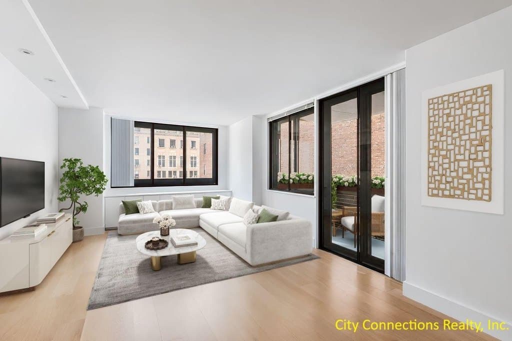 347 W 57th St Apt 14F, New York