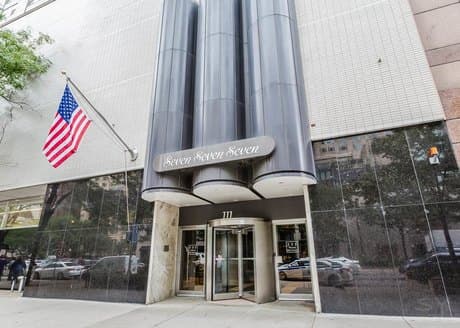 777 N Michigan Ave Apt 1307