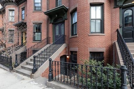 82-84 E Brookline St Unit 1