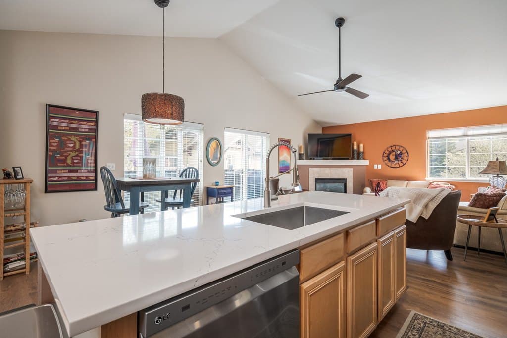 1399 Morgan Ct Unit 704, Steamboat Springs