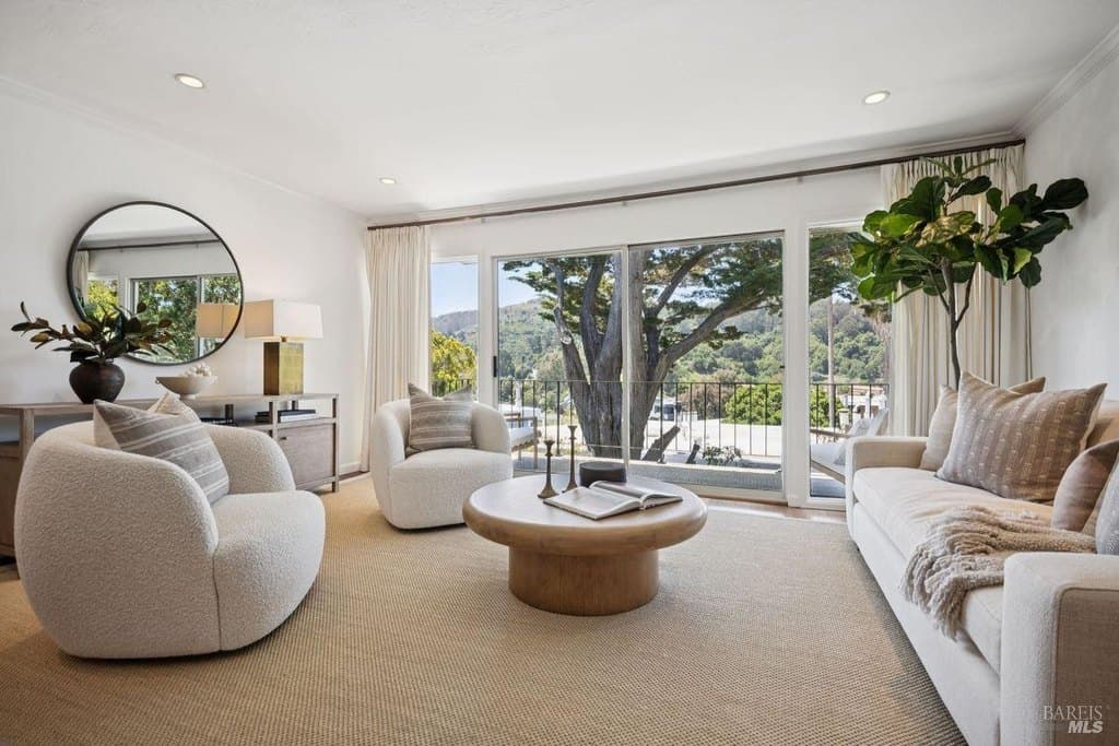 362 Eden Roc Dr, Sausalito