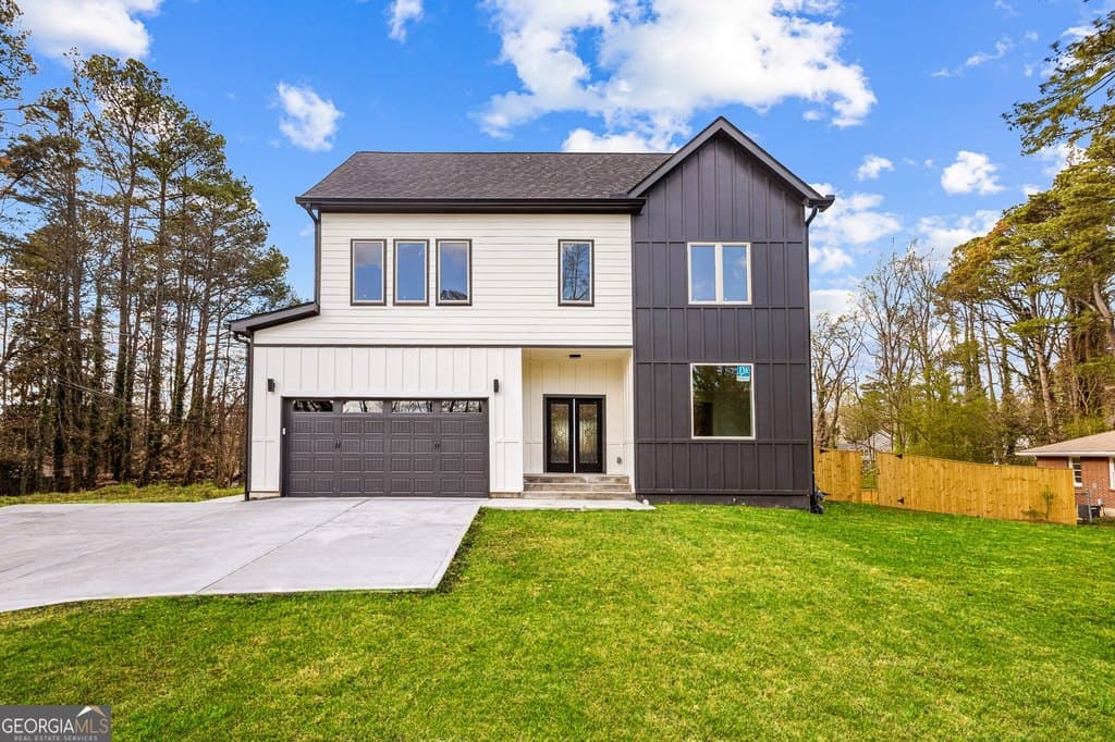 2047 Drew Valley Rd NE, Brookhaven