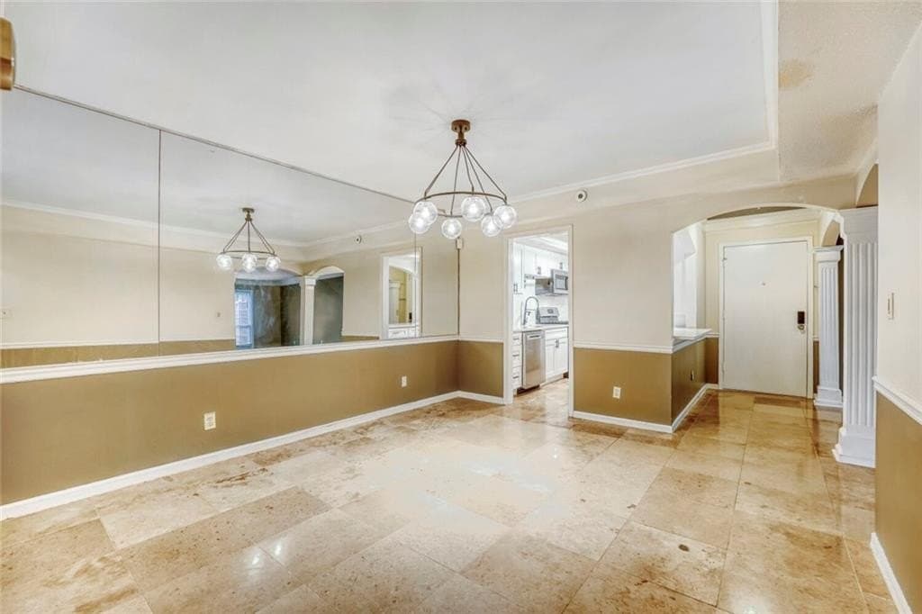 6851 Roswell Rd Apt M13