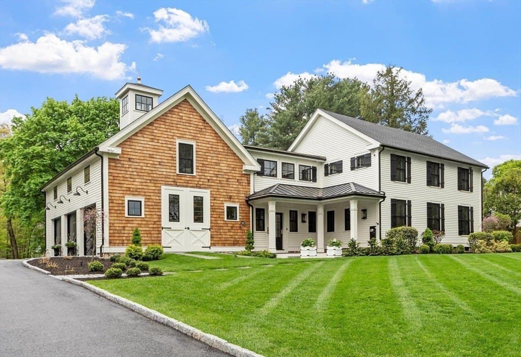 653 Main St, Concord