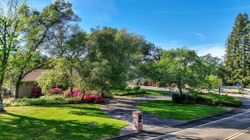 9510 Oak Leaf Way, Granite Bay