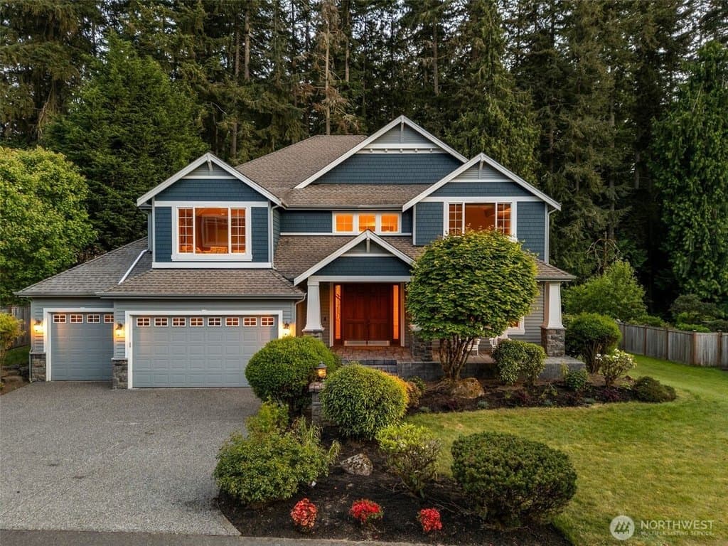 9545 NE Idelweis Ct, Bainbridge Island