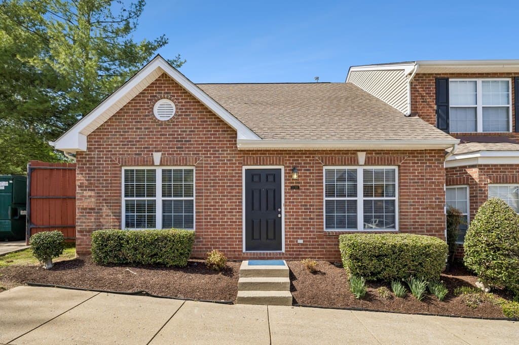 1101 Downs Blvd Apt J101, Franklin