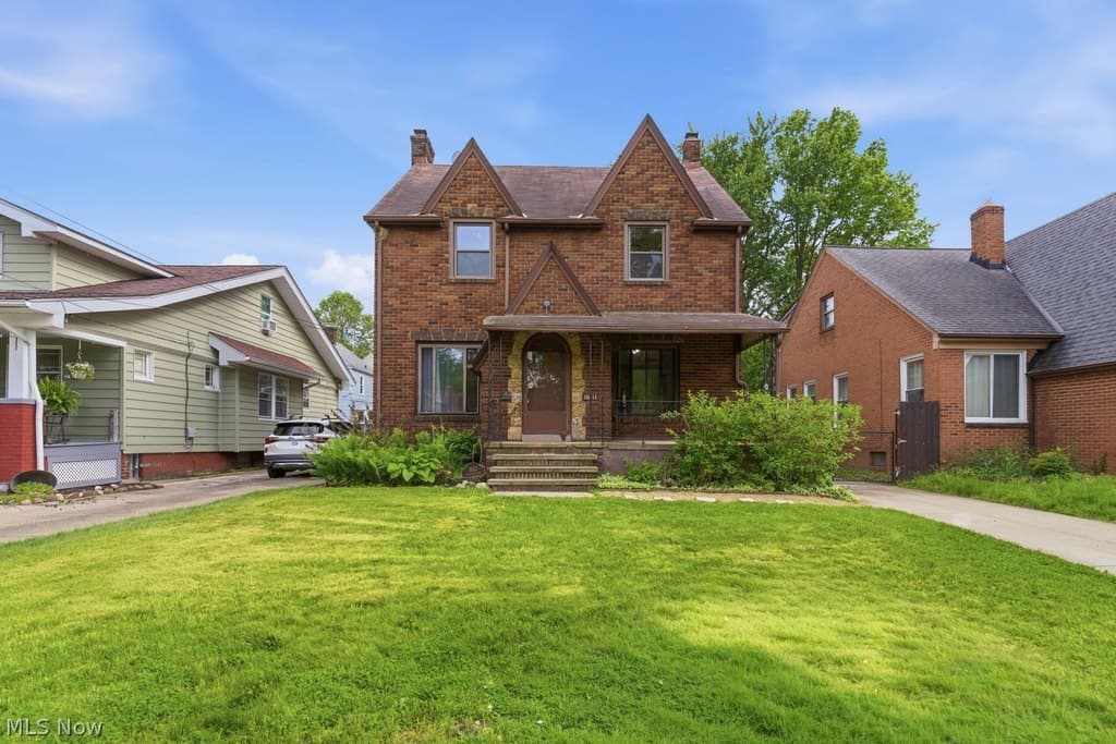 16111 Chatfield Ave, Cleveland