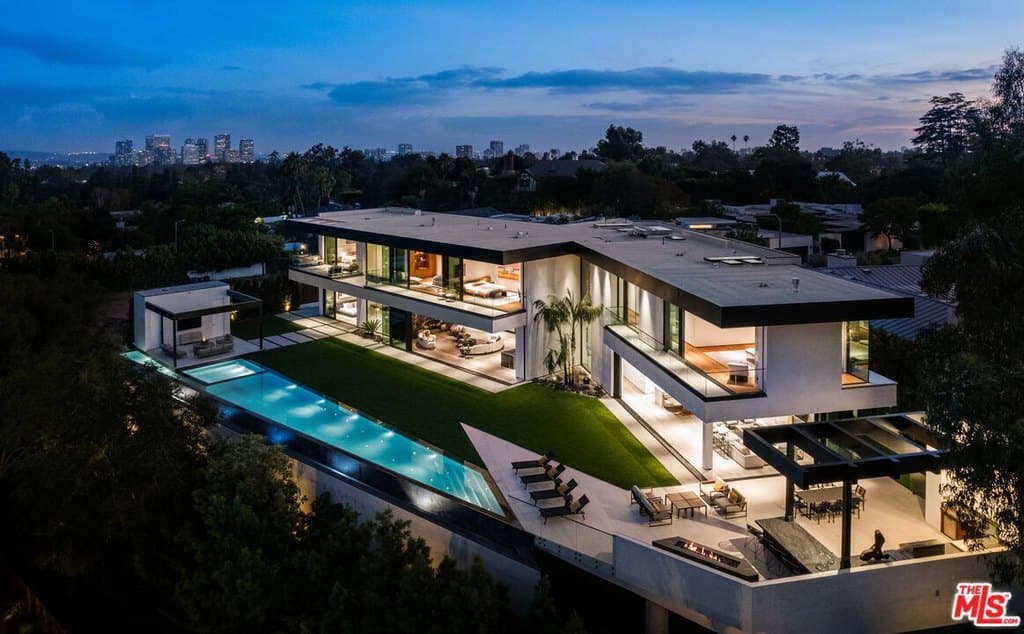 1130 Angelo Dr, Beverly Hills