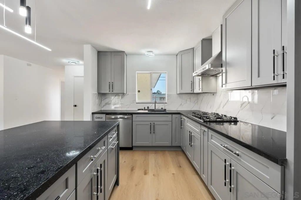 8868 Gowdy Ave, San Diego