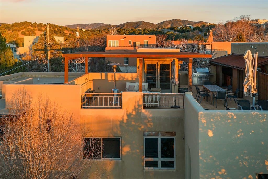 501 Sunset St Apt C, Santa Fe