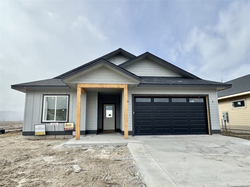 808 Rivet Way, Kalispell