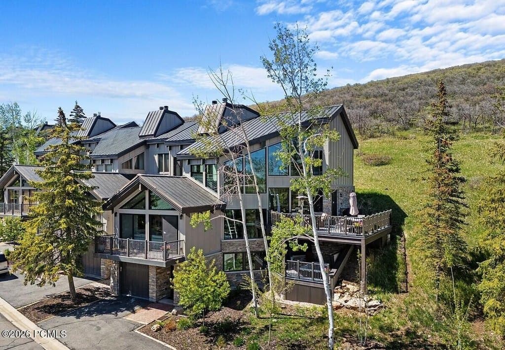 1375 Pinnacle Dr Unit 70, Park City