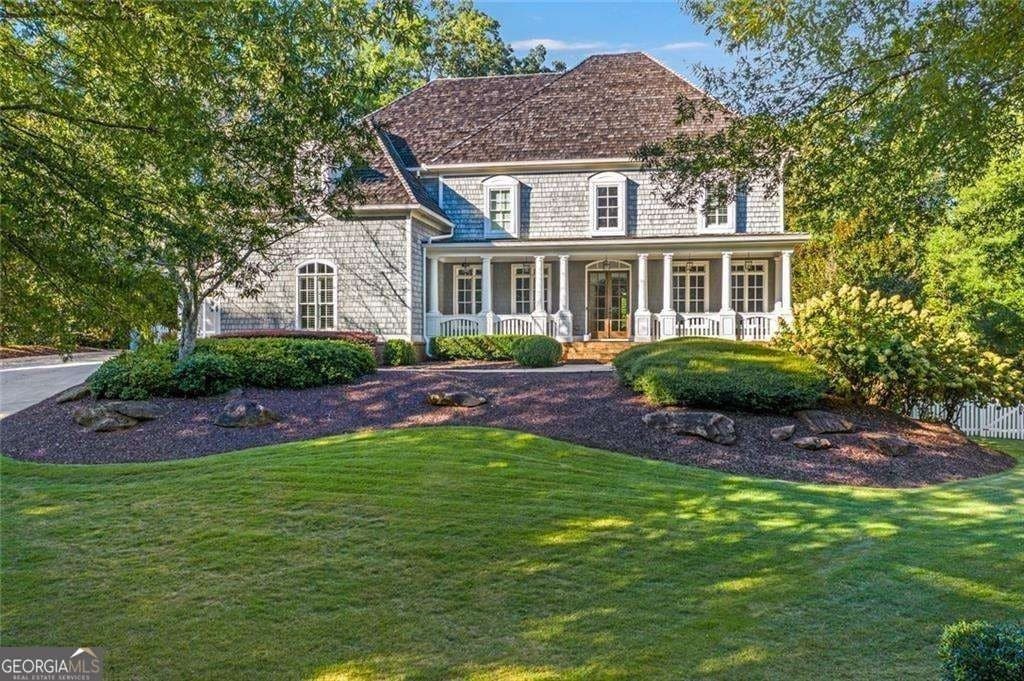 900 Crabapple Hl, Alpharetta
