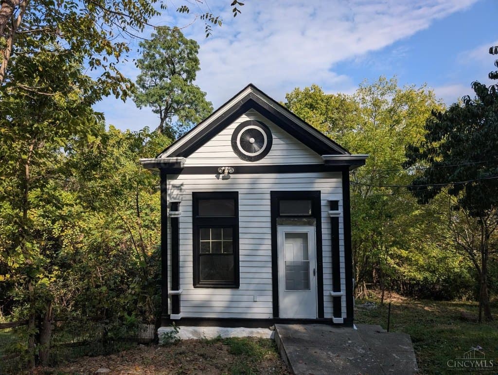 2564 Linden St, Cincinnati