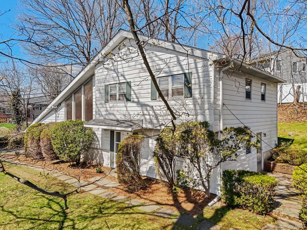 150 Rosedale Ave, White Plains