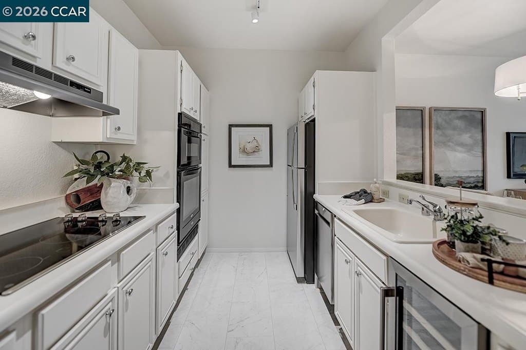 1860 Tice Creek Dr Apt 1306, Walnut Creek