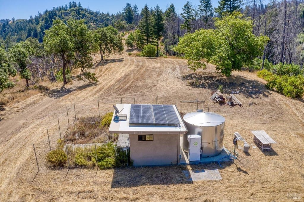 3444 Chicken Ridge Rd, Healdsburg
