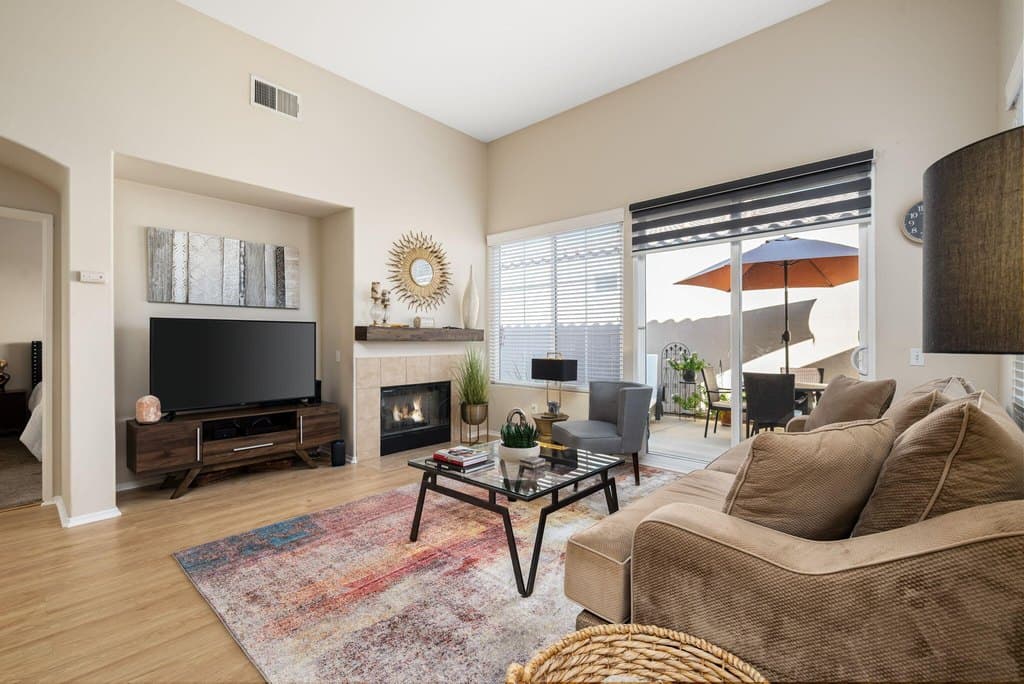 47755 Soft Moonlight, La Quinta