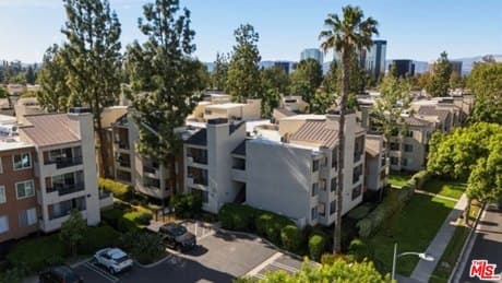 21450 Burbank Blvd Apt 314