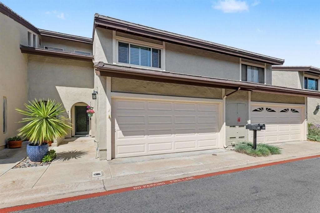 4640 Coralwood Cir, Carlsbad