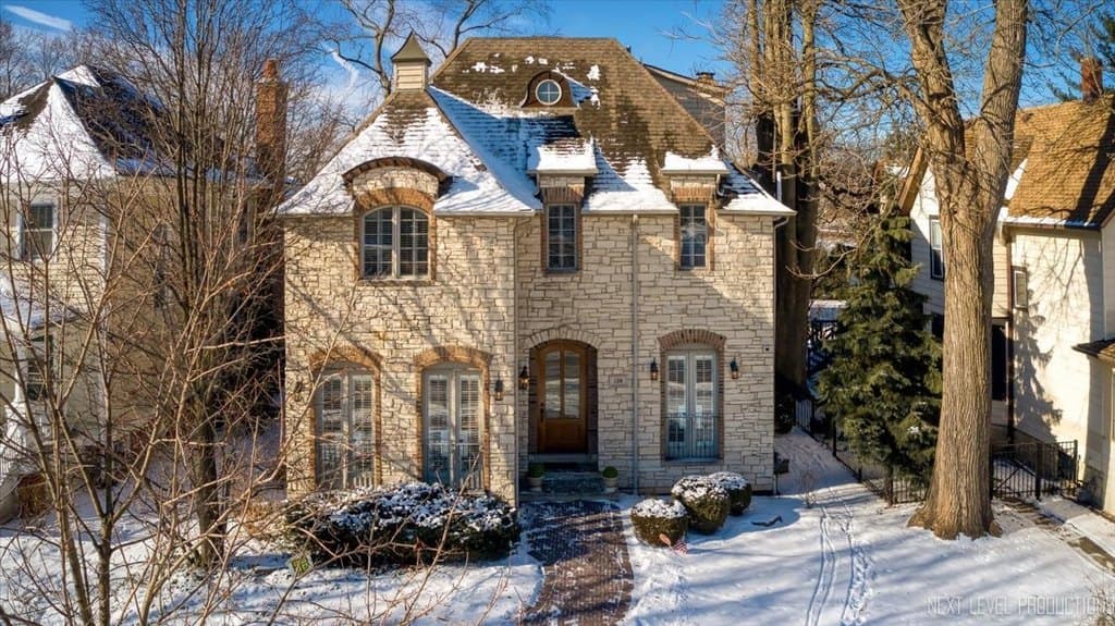 128 S Clay St, Hinsdale