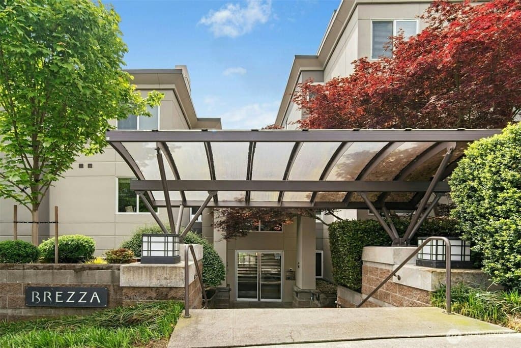 225 4th Ave Apt A307, Kirkland