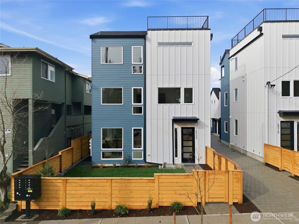 6509 19th Ave NW, Seattle