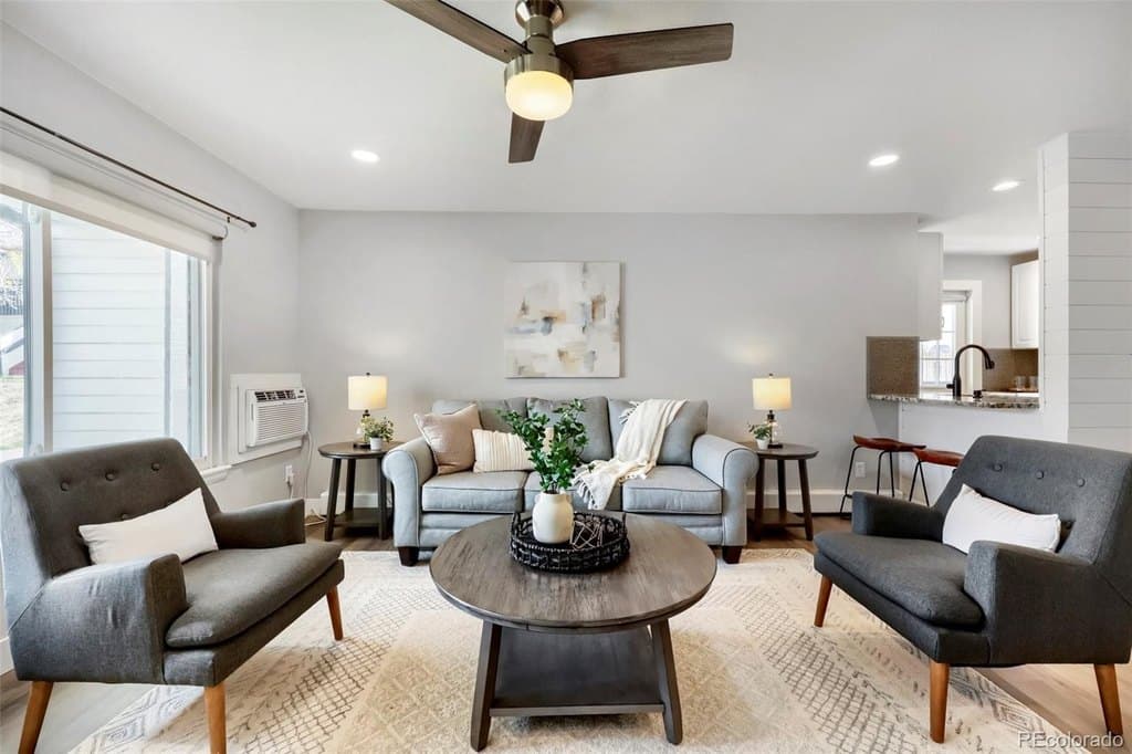 532 Oakwood Dr Apt B101, Castle Rock