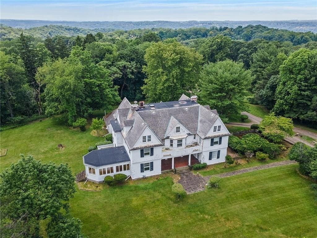 859 Blackburn Rd, Sewickley